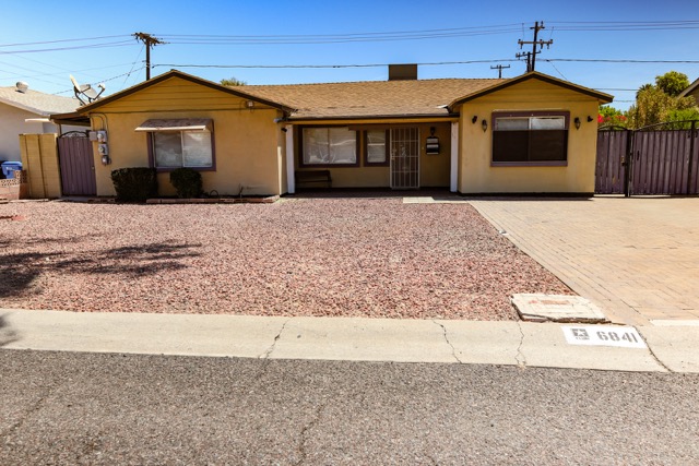 6841 N 11th St Phoenix